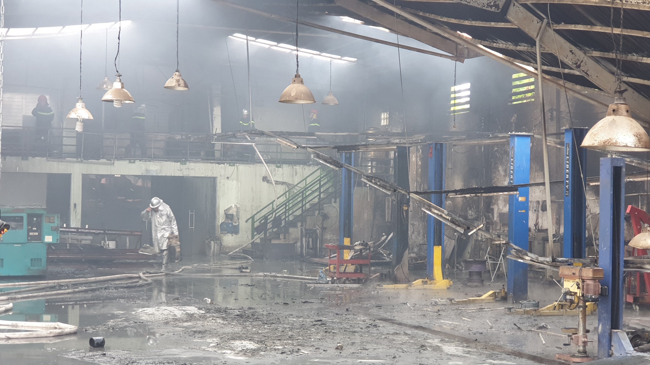 Chay gara oto o My Dinh anh 10