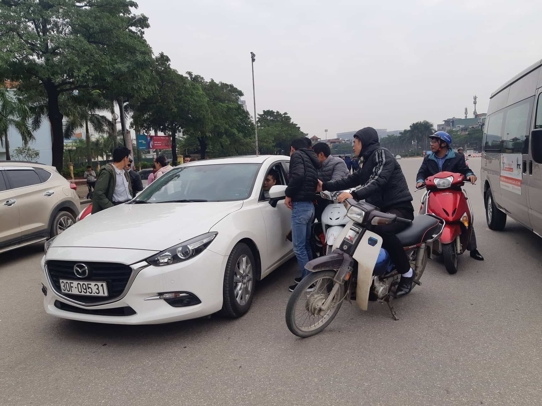 Phe vé sân Mỹ Đình ảnh 1 Phe ve san My Dinh anh 1