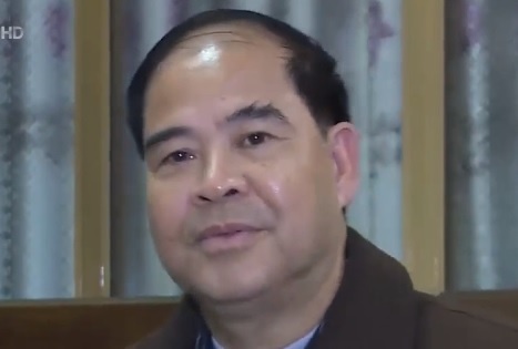 Hieu truong bi tam giam de dieu tra xam hai tinh duc nhieu nam sinh hinh anh