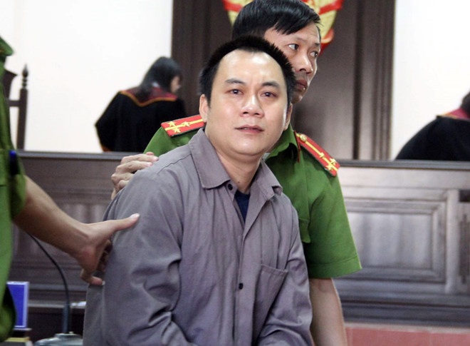 Tai xe container dam Innova di lui tiep tuc bi tam giam 4 thang hinh anh