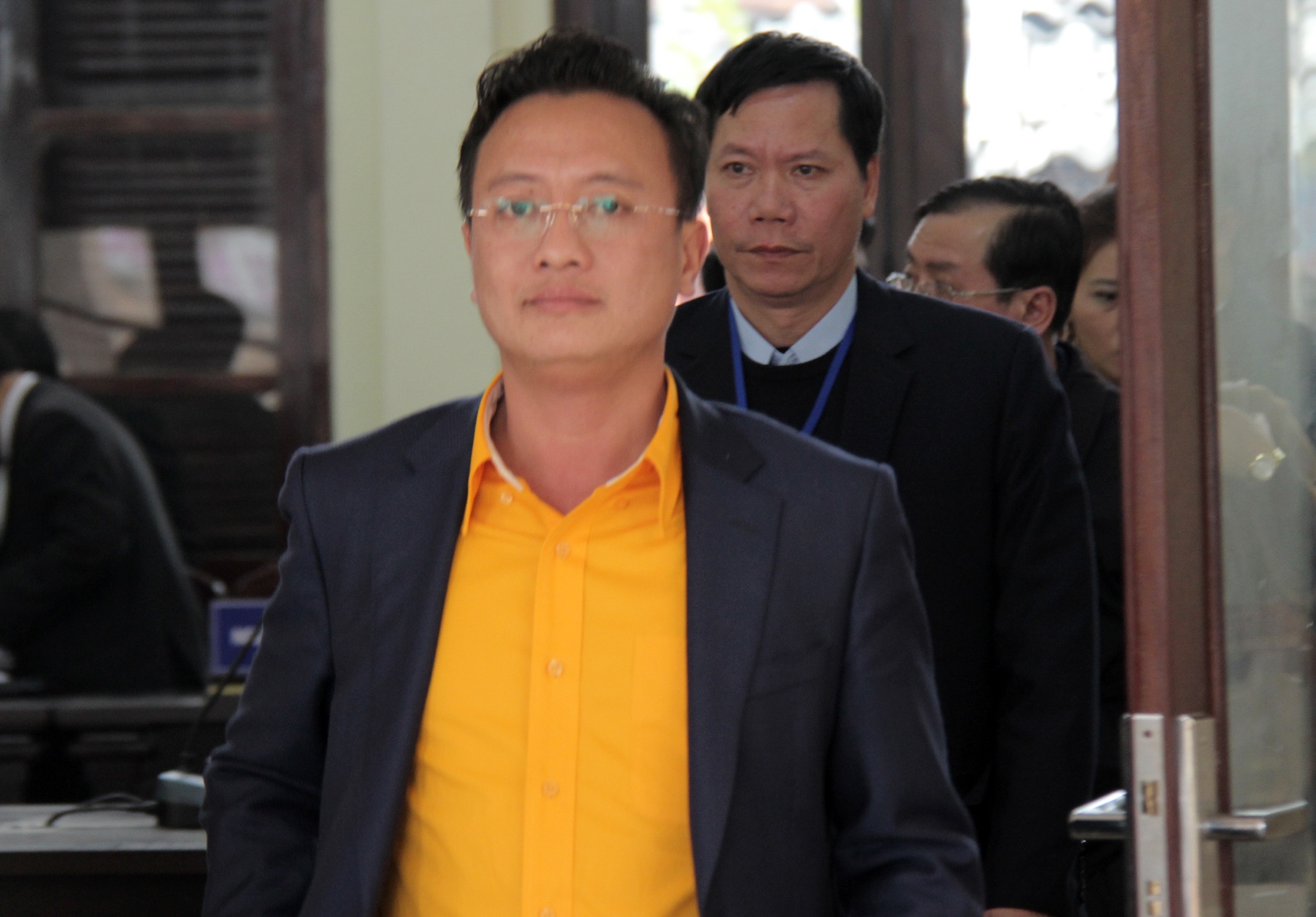 Xet xu Hoang Cong Luong anh 2