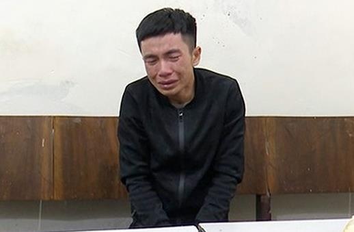 Canh sat mat phuc bat 9X van chuyen 12.000 vien hong phien hinh anh