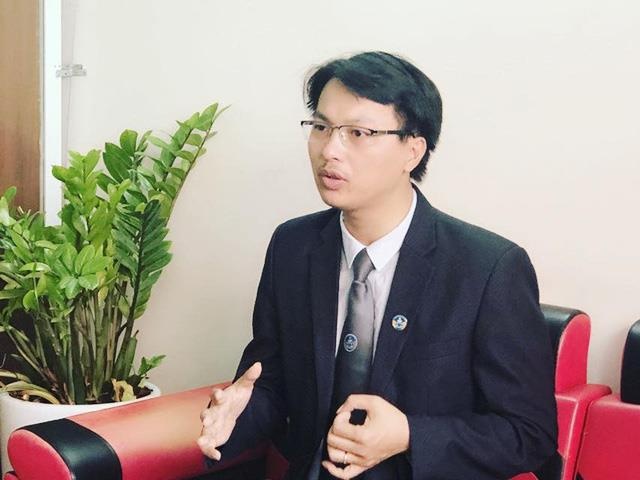 Sàm sỡ cô gái trong thang máy ảnh 2 Sam so co gai trong thang may anh 2