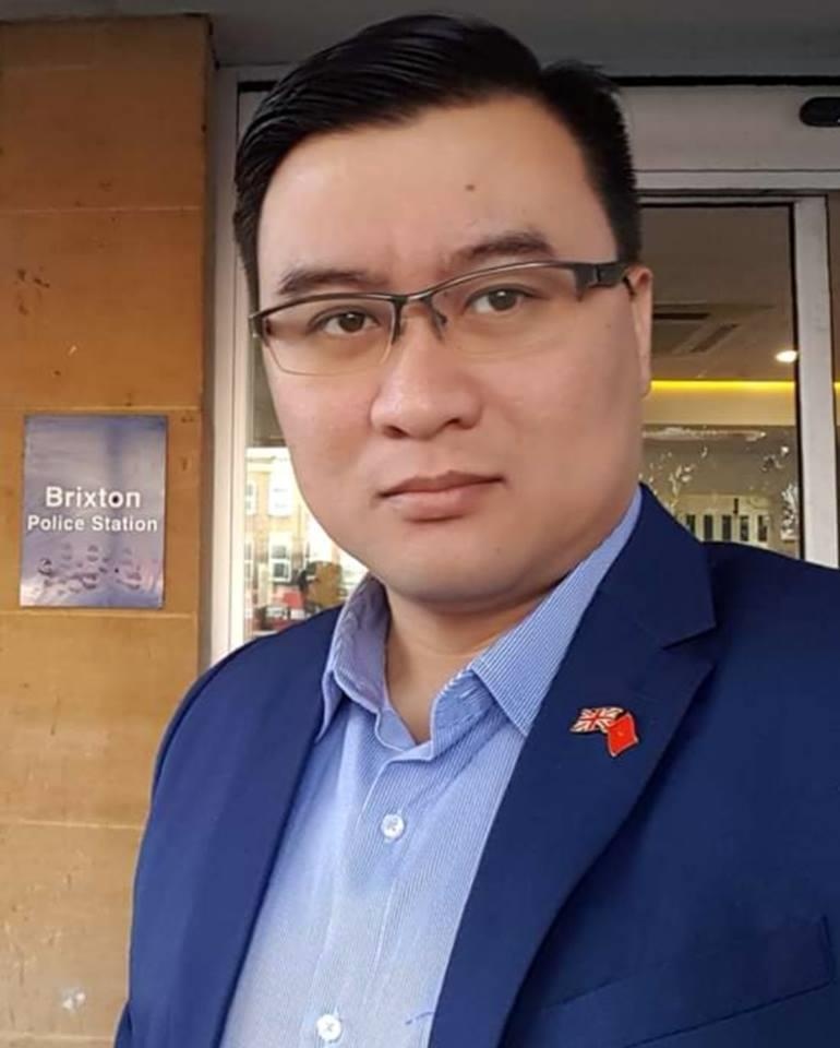 Nu sinh di giao ga anh 1