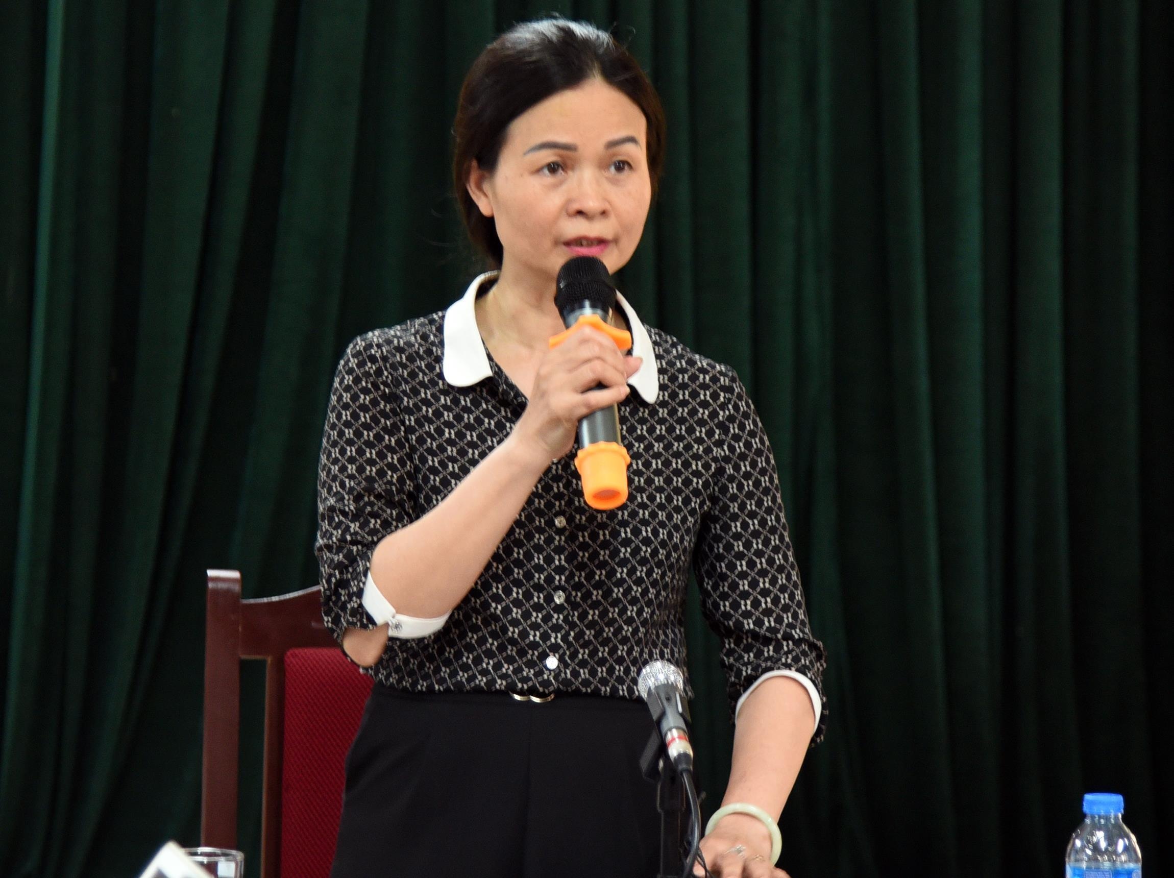 Thay giao dam o hoc sinh nam anh 1