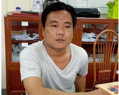 Nghi pham sat hai xe om, giau xac tren de bi bat hinh anh