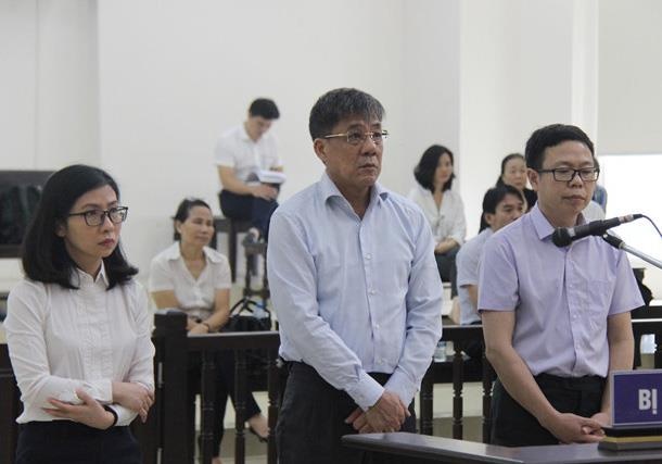 3 cuu sep dau khi duoc nha bang 'cham soc' nhieu ty linh muc an nao? hinh anh