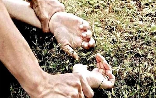 Hai thanh nien khai ham hiep nguoi phu nu 64 tuoi sau khi dung ma tuy hinh anh