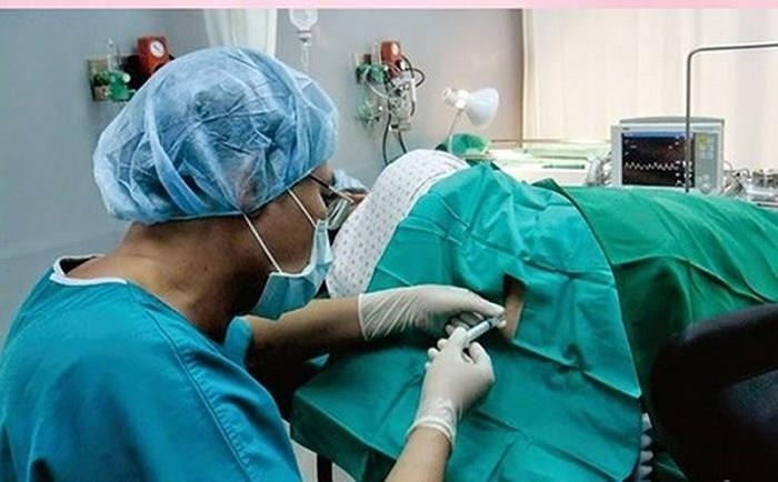 Khoi to vu an me con san phu tu vong sau khi tiem thuoc hinh anh