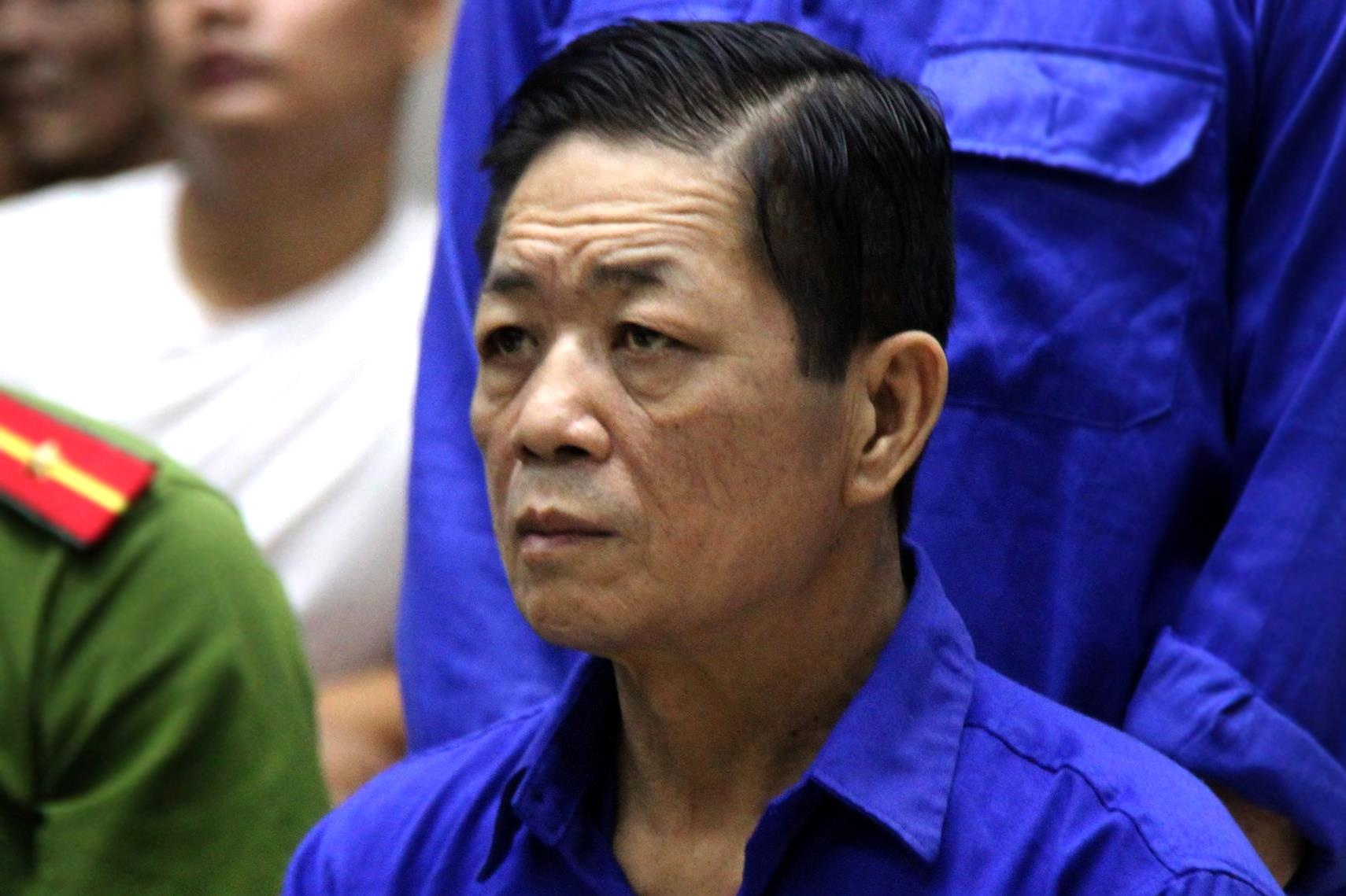 Trum bao ke 'Hung Kinh' linh 48 thang tu hinh anh