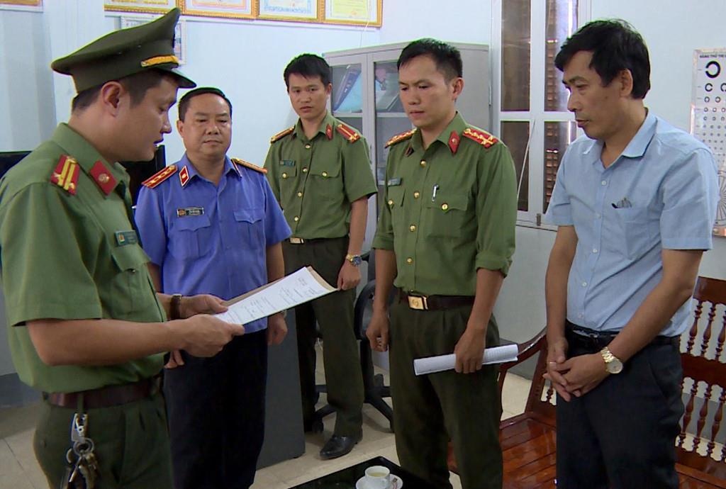 Xet xu vu sua diem thi Son La anh 2