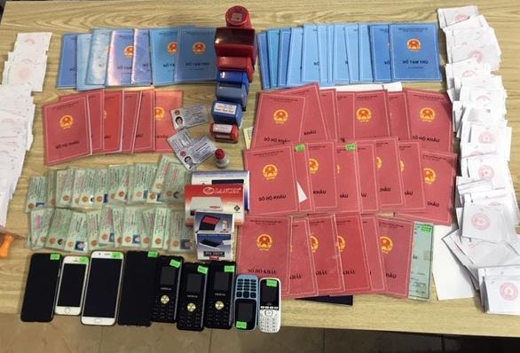 Làm sổ đỏ giả ảnh 1 Lam so do gia anh 1