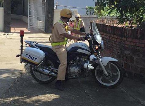 CSGT truy đuổi vi phạm ảnh 2 CSGT truy duoi vi pham anh 2