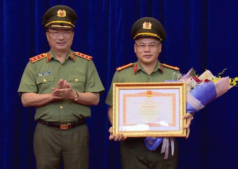 Giam doc Cong an Bac Ninh lam Cuc truong canh sat kinh te hinh anh