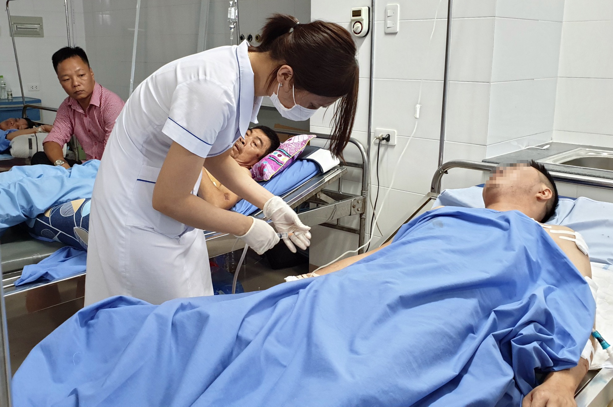 Anh sát hại cả nhà em gái ảnh 2 Anh sat hai ca nha em gai anh 2