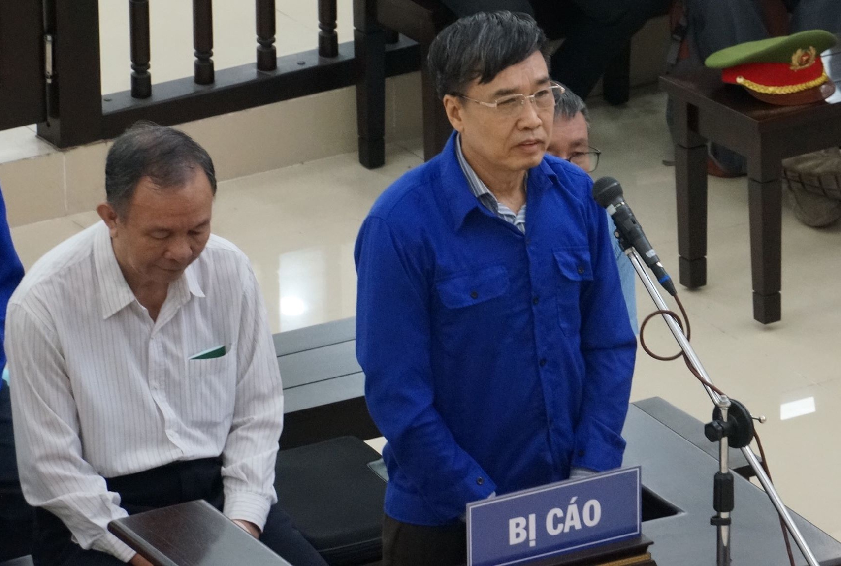 VKS de nghi tuyen bi cao Le Bach Hong toi da 9 nam tu hinh anh