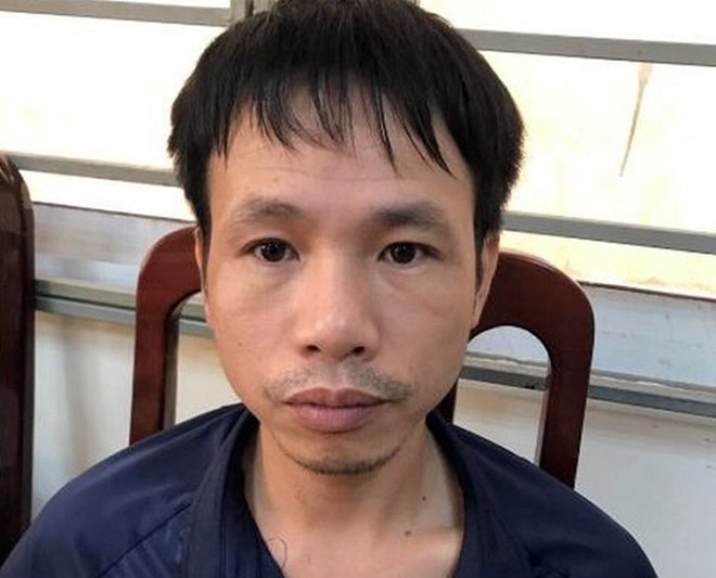 Khởi tố cổ động viên bắn pháo sáng ảnh 1 Khoi to co dong vien ban phao sang anh 1
