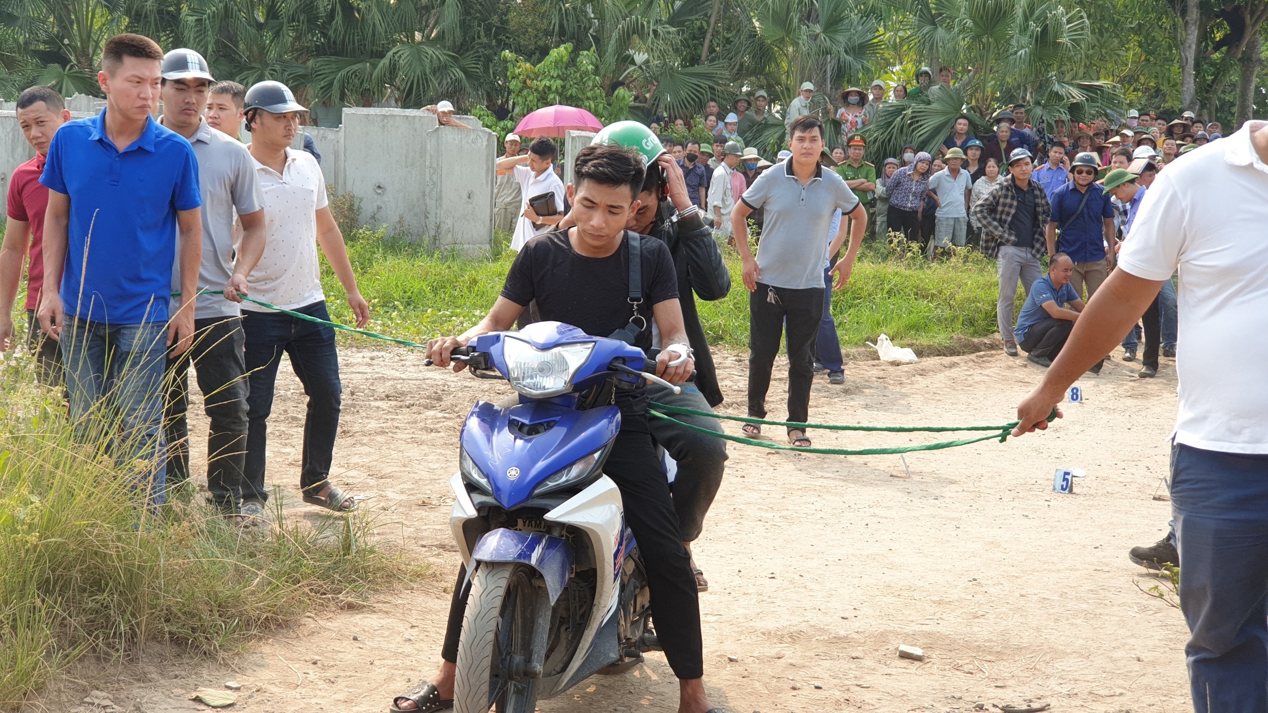 Sát hại tài xế GrabBike ảnh 3 Sat hai tai xe GrabBike anh 3