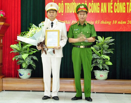 Giám đốc Công an Hải Phòng ảnh 1 Giam doc Cong an Hai Phong anh 1