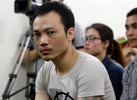 Tu tu duoc hoan tiem thuoc doc khi vu an co tinh tiet moi? hinh anh