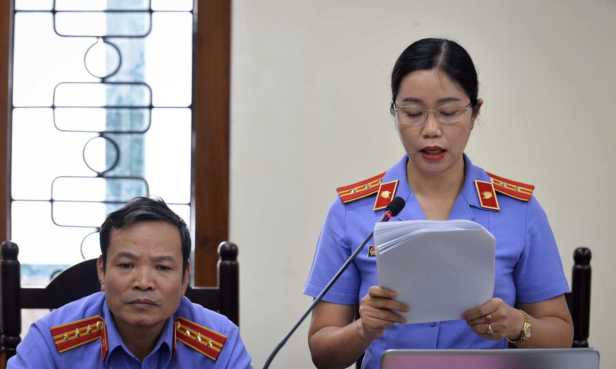 Xet xu 5 bi cao vu sua diem thi Ha Giang anh 2