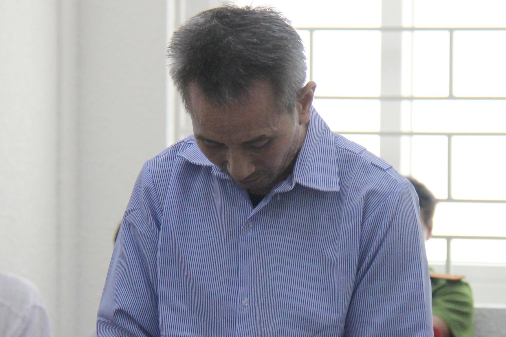 Nam Viet kieu mang toi giet nguoi vi bao ve vo hinh anh