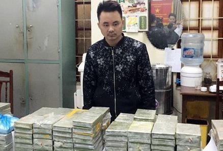 Ong trum duong day ma tuy 100 ty bi truy to hinh anh