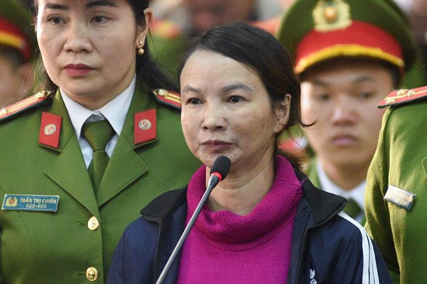 Me nu sinh giao ga linh 20 nam tu, nguoi than gao khoc hinh anh