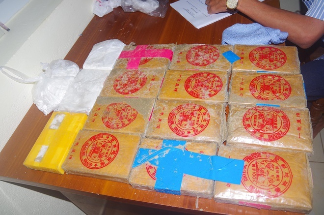 Ma túy dạt vào bãi biển ảnh 1 Ma tuy dat vao bai bien anh 1