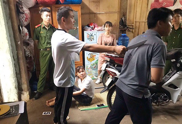 Chém cả nhà bạn gái ảnh 1 Chem ca nha ban gai anh 1