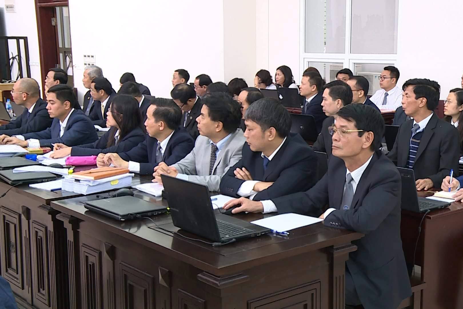 Xét xử vụ AVG ảnh 2 Xet xu vu AVG anh 2
