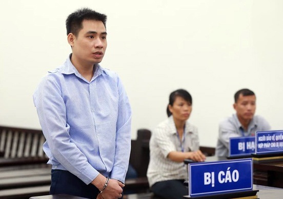 Hiep dam be gai 10 tuoi o Chuong My anh 1