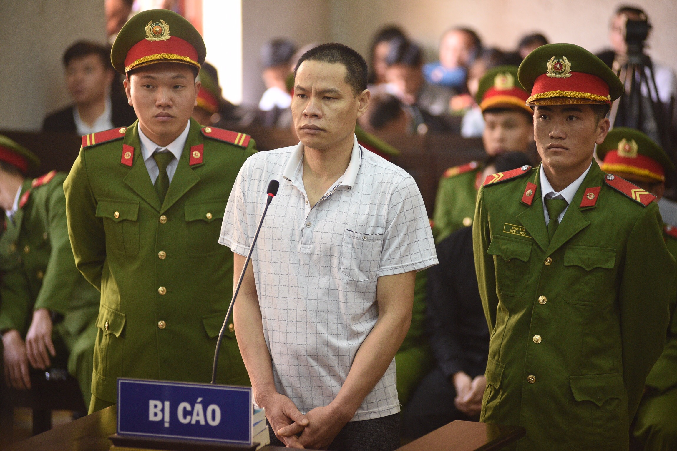 Xet xu vu co gai giao ga Dien Bien anh 2