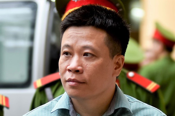 Cuu Chu tich Oceanbank Ha Van Tham tiep tuc hau toa hinh anh