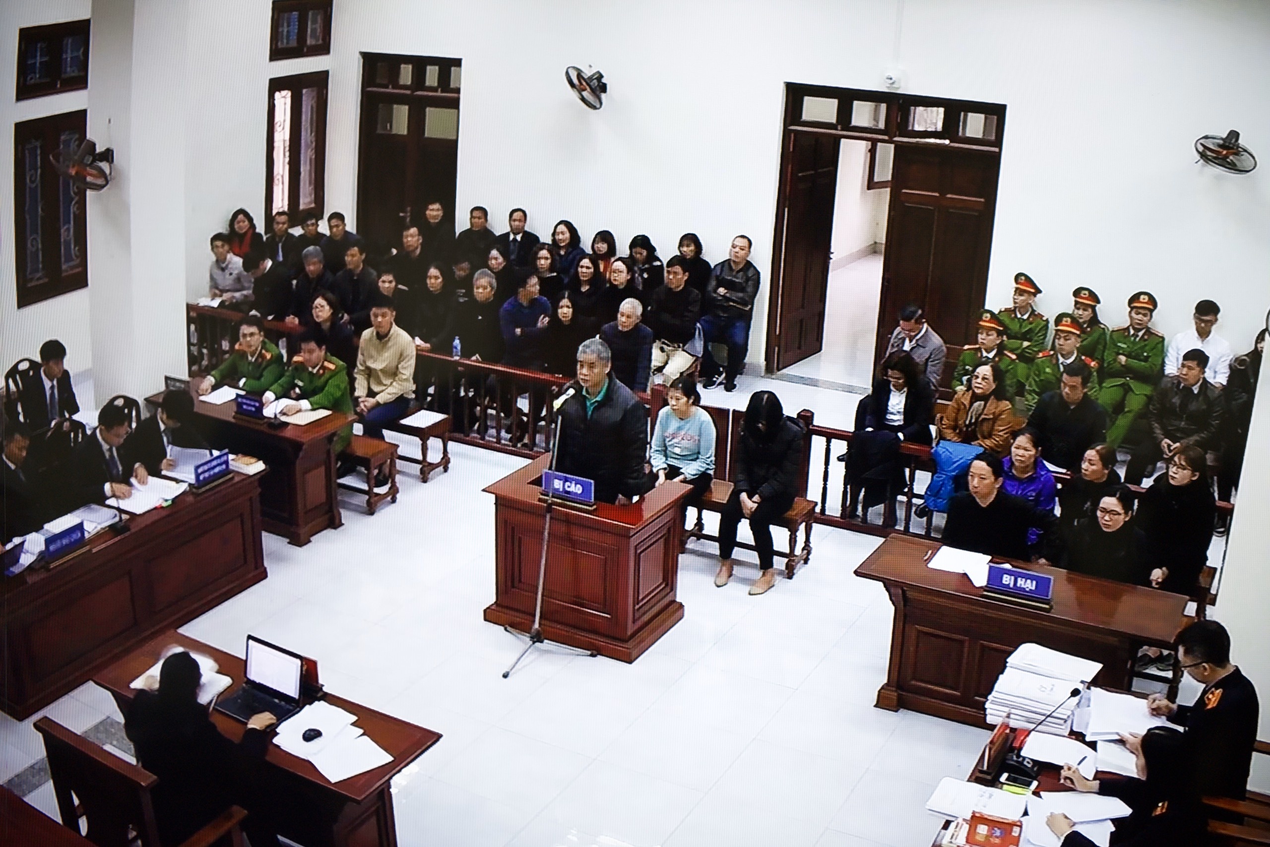 Xet xu giao vien truong Gateway anh 2