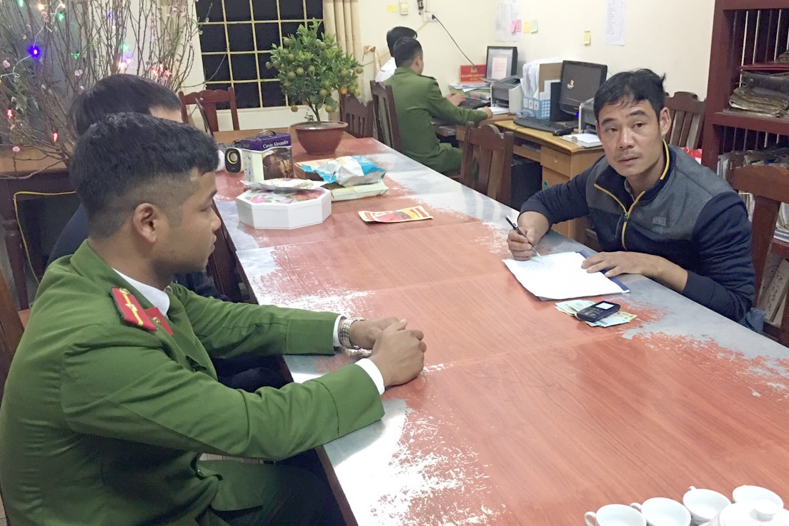 Hoang bao bi cuop anh 1