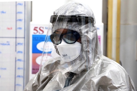 Nguoi tron khoi khu cach ly dich virus corona co bi xu phat? hinh anh