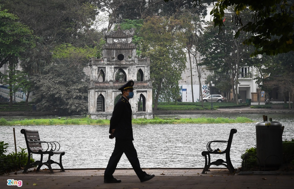 Dich Covid-19 ban bo tinh trang khan cap anh 2