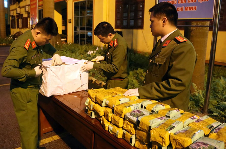 duong day van chuyen gan 500 kg ma tuy anh 1