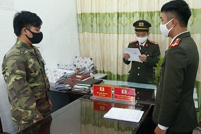 Bi phat 10 trieu vi gay hoang mang mot vung que hinh anh