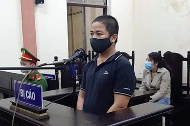 Ke tung tin don nham co nguoi chet vi Covid-19 linh 6 thang tu hinh anh