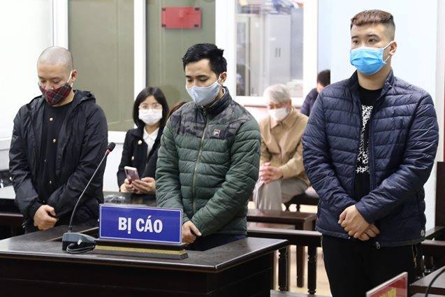 Thanh niên đánh cảnh sát khu vực ảnh 1 Thanh nien danh canh sat khu vuc anh 1