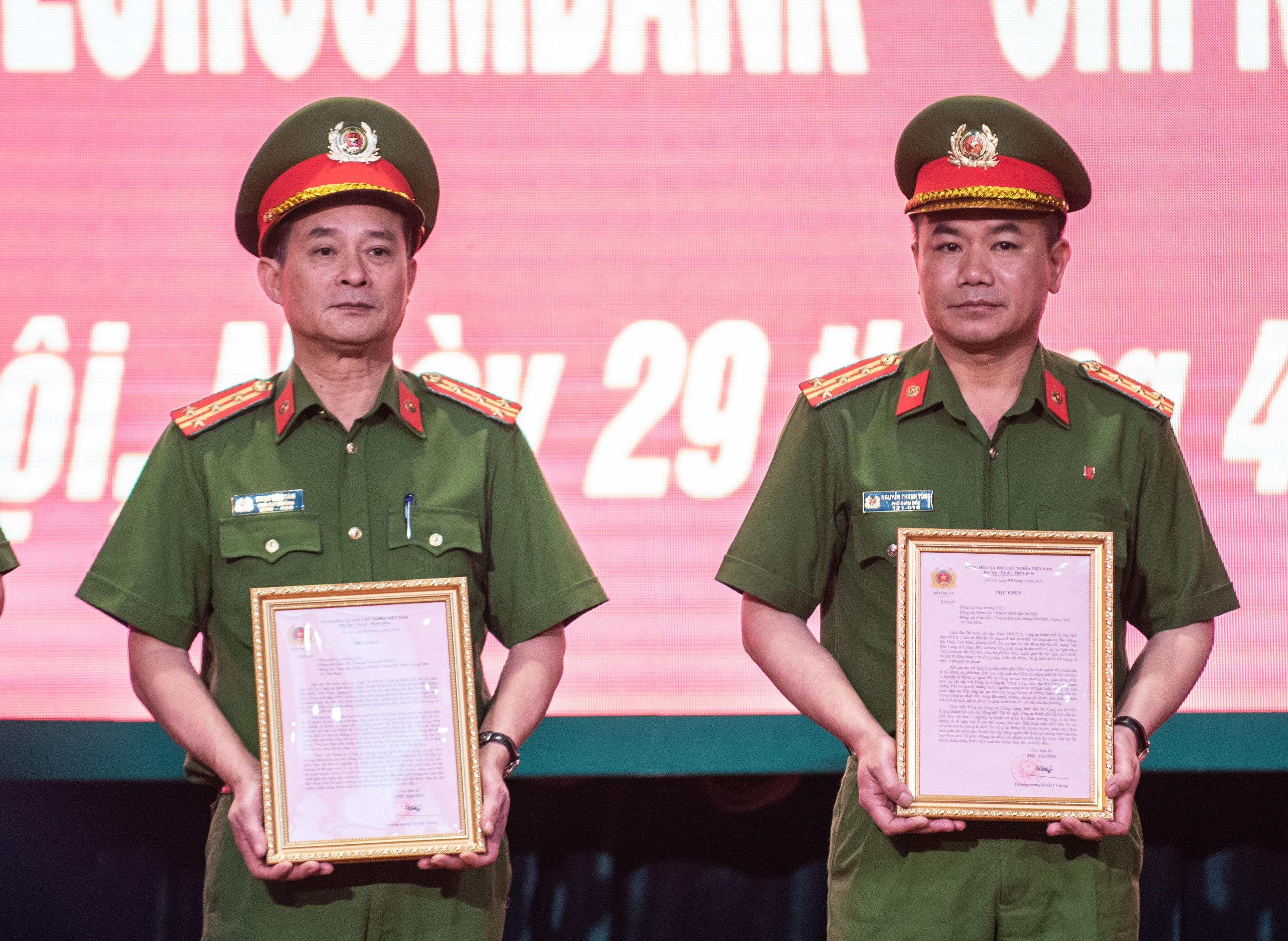 Cuop ngan hang o Ha Noi anh 2