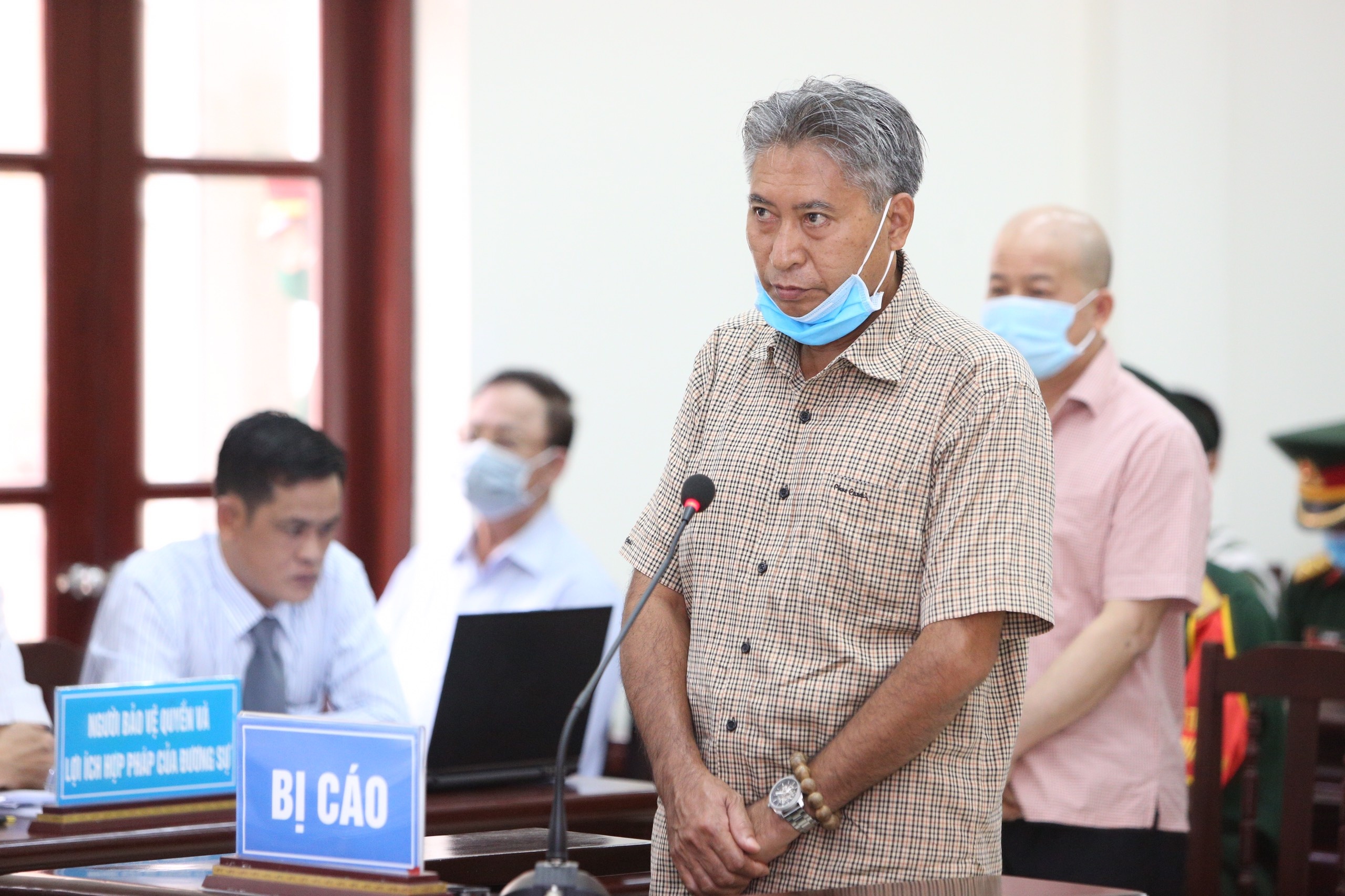 Xét xử ông Nguyễn Văn Hiến ảnh 7 Xet xu ong Nguyen Van Hien anh 7