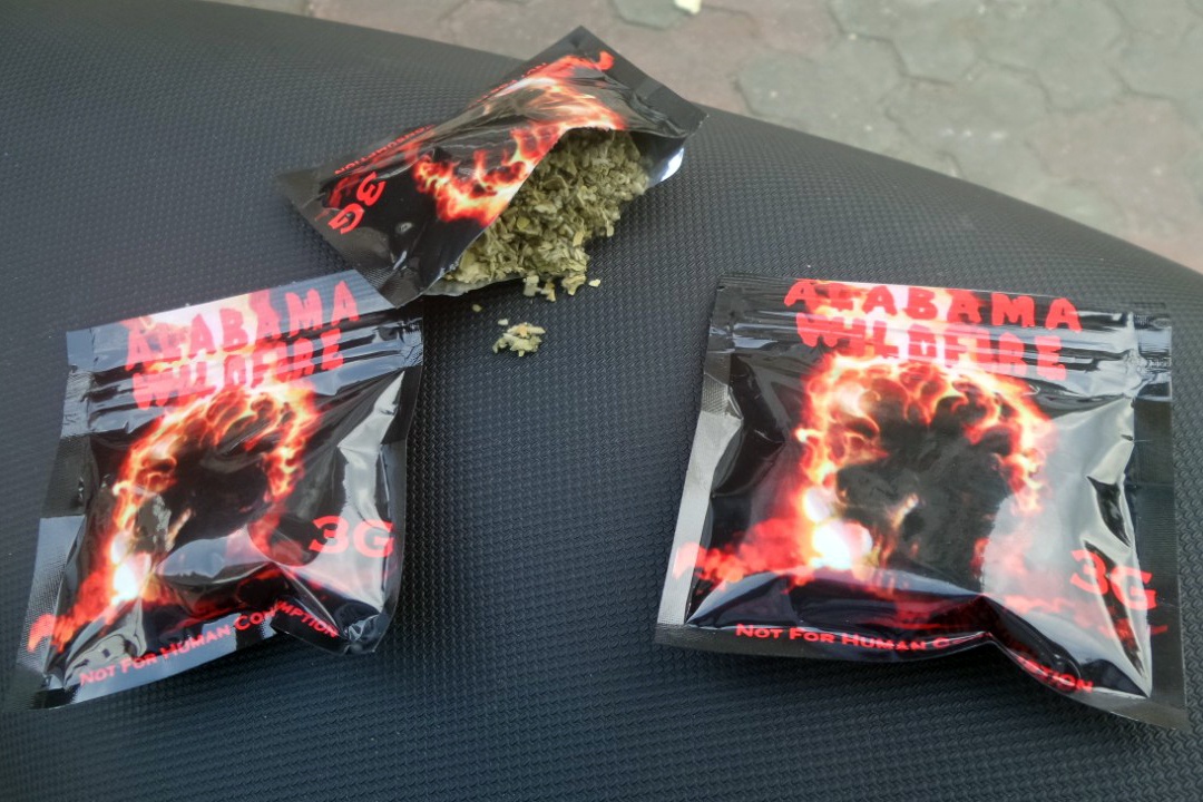 Bo Cong an canh bao toi pham giau ma tuy trong banh keo hinh anh