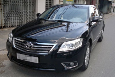 Doanh nhan Ha Noi gia bao mat 7 dang ky oto de lua tien ty hinh anh