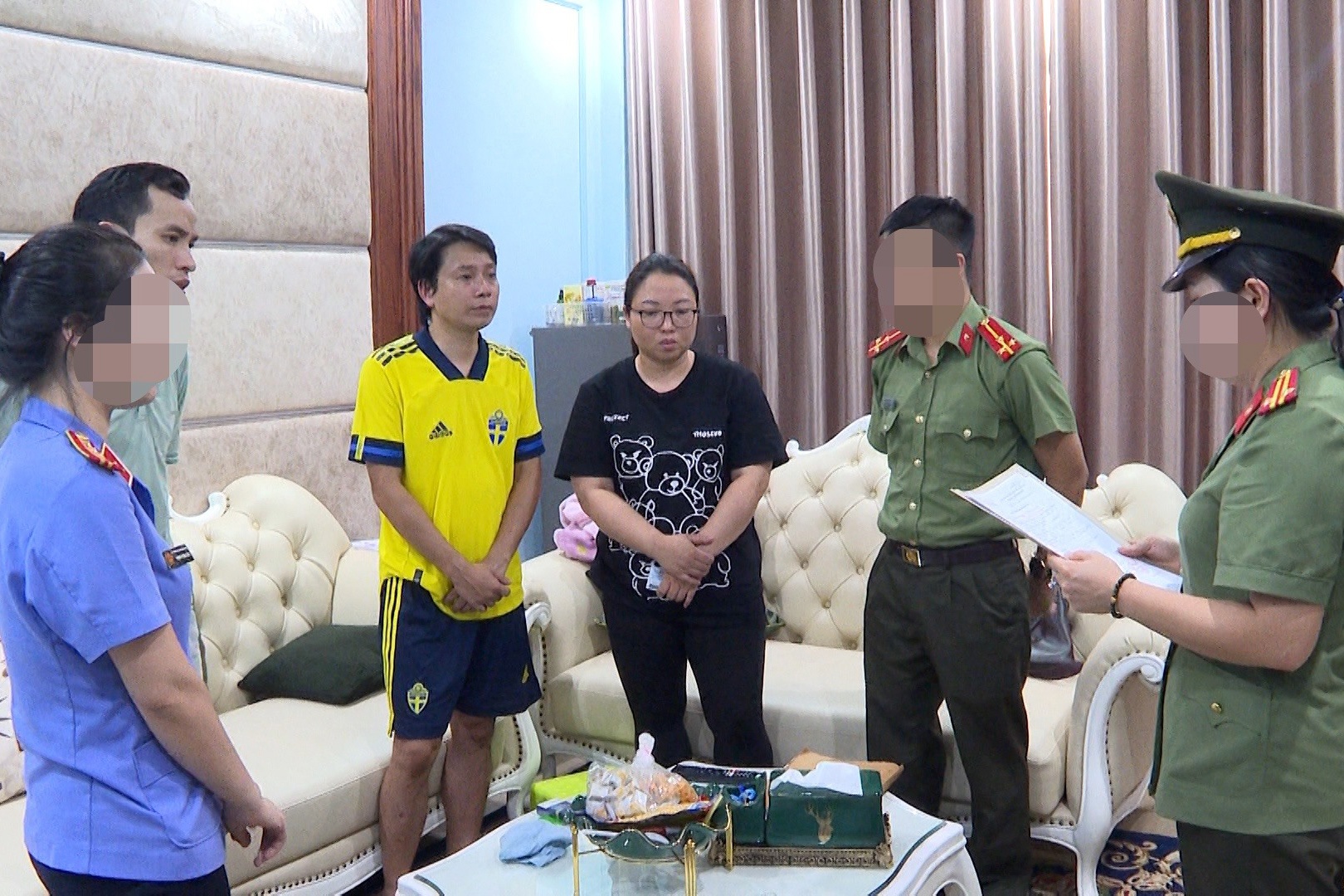 Duong day danh bac Rikvip anh 1