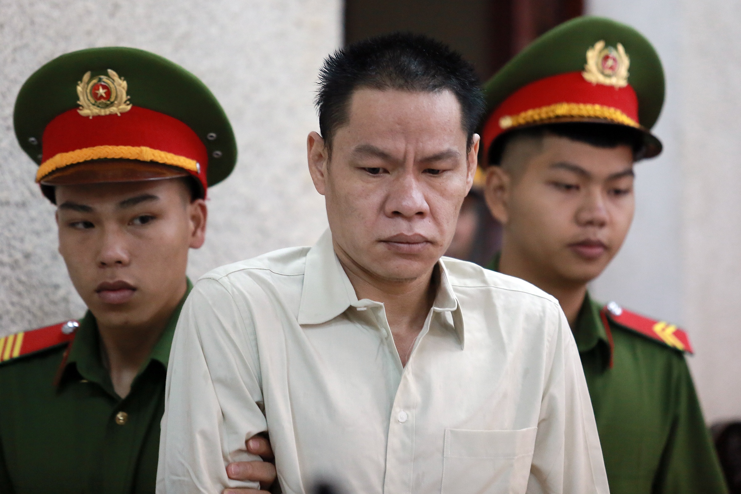 Xet xu me nu sinh giao ga o Dien Bien anh 7