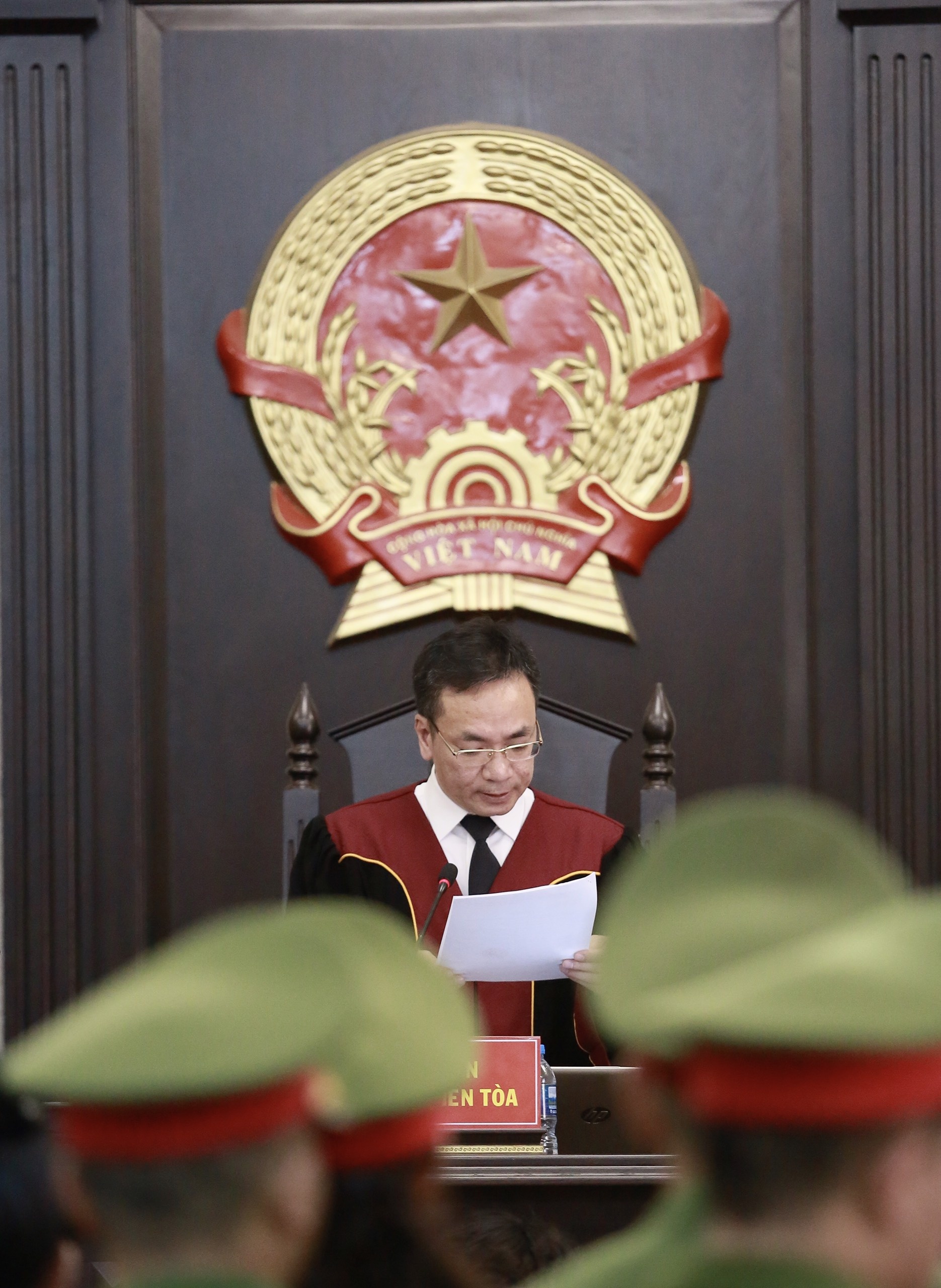 Xet xu me nu sinh giao ga o Dien Bien anh 1