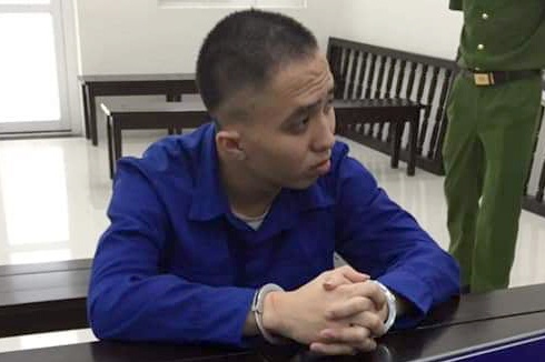 Ga trai 21 tuoi linh 7 nam tu sau lan 'yeu' ban gai nhi hinh anh